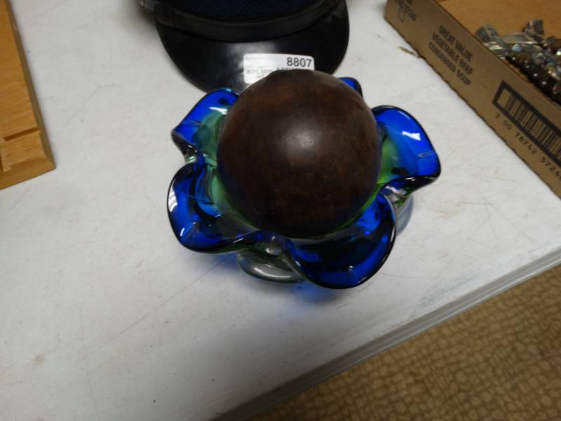 lot 8820 image: Decorative colored glass bowl & wood ball