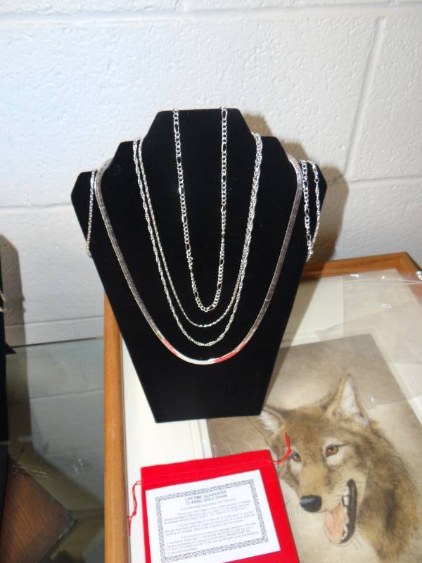 lot 8861 image: 4 silver plated necklaces & bracelets- Very nice
