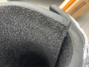 lot 50 image: Heavy Duty Thick Rubber Mat, Great for Truck Beds, Etc � x 4 x 6