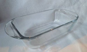 lot 1508 image: Glass Baking Dish Rectangular with Handles