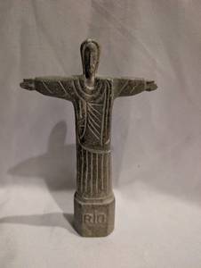 lot 2004 image: Christ the Redeemer Rio Statue Figurine - 5in