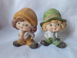 lot 2005 image: Vintage ARDCO Ceramic Girl Figurines with Hats and Plaid Shirts - 2 ct