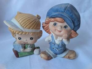 lot 2006 image: Vintage ARDCO  HOMCO Painted Ceramic Doll Figurines - 2 ct
