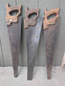 lot 3007 image: Vintage Hand Saws with Decorative Wooden Handles (Disston) - 3 ct
