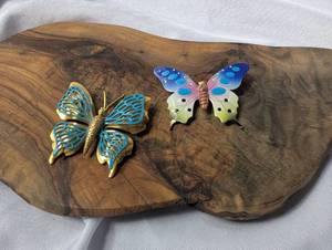 lot 3400 image: Butterfly Brooch Pins Lot of 2 Enamel Painted Metal - 2 ct