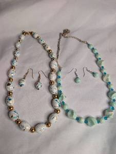 lot 3507 image: Handmade Chunky Beaded Jewelry Set 2 Necklaces  Matching Earrings&nbsp