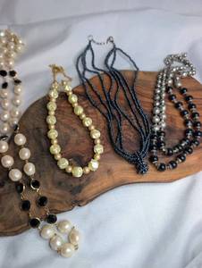 lot 3508 image: Beaded Necklace Lot 4 Pieces Pearl Black Silver Gold Tone