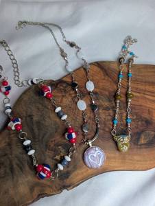 lot 3527 image: Handmade Beaded Necklaces Lot 4 Pieces Mixed Styles