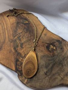 lot 3529 image: Handmade Teardrop Wood Pendant Necklace with Gold-Tone Chain
