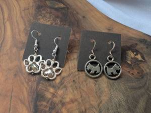 lot 3733 image: Handmade 2 Pairs Dog Paw Print Charm Earrings with Hooks (scottie)