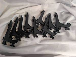 lot 4021 image: Black Decorative Stands Lot 9 Pieces