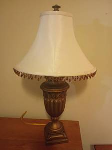 lot 964 image: 28in Table Lamp.   Matches lot 961.   Located in basement