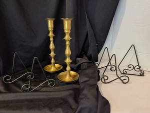 lot 1016 image: 12in Brass Candlestick Holders Pair with Metal Easel Stands Lot of 6