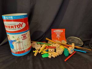 lot 1034 image: Tinkertoy The Classic Construction Set Junior Builder Set