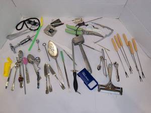 lot 1116 image: Kitchen Utensil and Tool Lot with Spoons Forks Tongs Serving Pieces
