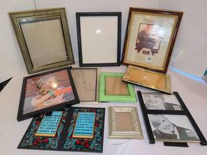 lot 1209 image: Picture Frames Lot 8x10s and Assorted Sizes Colors