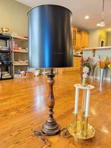 lot 1216 image: Table Lamps