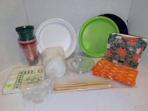 lot 1262 image: Party Supplies Lot Plates Cups Napkins Straws Decorations