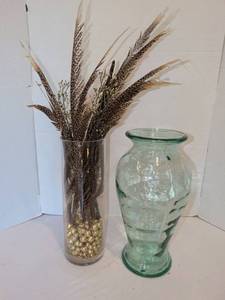 lot 1276 image: 15in Glass Vases Clear