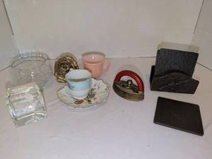 lot 1280 image: Decorative Lot SAD iron, mismatched childrens tea set pieces and more