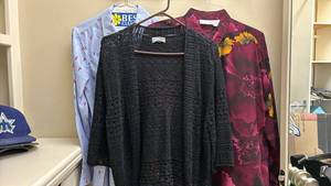 lot 1434 image: Womens Clothing Lot 3 Pieces Cardigan Blouse Shirt