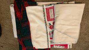 lot 1516 image: Various table cloths