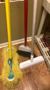 lot 1603 image: Brooms and flood duster