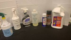 lot 1609 image: Cleaning products