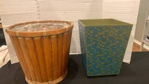 lot 1614 image: Woven Barrel Basket with Plastic Liner and Decorative Box Planter Lot