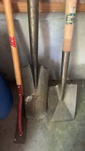 lot 3001 image: Garden Tools with Wood Handles