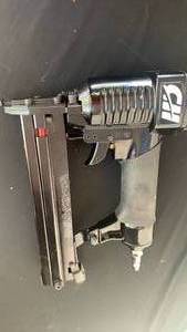 lot 3012 image: Pneumatic Finish Nailer Brad Gun with Adjustable Magazine