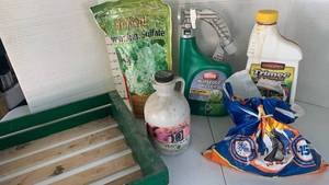lot 3031 image: Lawn & Garden Chemical Lot Hi-Yield Monoammonium Sulfate Ortho Nutsedge Killer Gordons Trimed Crabgrass Ice Melt