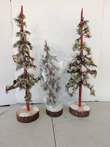 lot 3200 image: Decorative Christmas Tree Tabletop Set 3 Count Red Wood Base Greenery. Largest 24 smallest 18 high