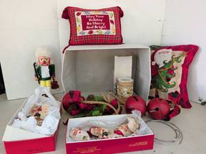 lot 3229 image: Christmas Holiday Decorations Lot Nutcracker Ornaments Pillows and sculpture