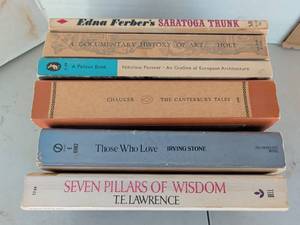 lot 3306 image: Lot of Books Saratoga Trunk, Documentary History of Art, European Architecture, Canterbury Tales, Those Who Love, Seven Pillars of Wisdom
