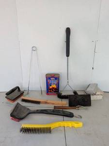 lot 3339 image: Grill Cleaning Tool Lot Brushes Scrapers Charcoal Starter