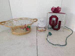 lot 3348 image: Decorative Lot Wired Basket, OU Glass light, and more