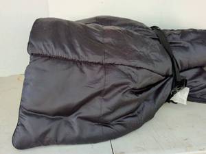 lot 3357 image: Black Sleeping Bag