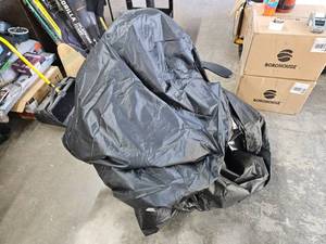 lot 1007 image: Large Car Cover Unknown Size