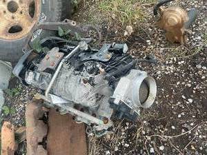 lot 140 image: Chevy LS Intake Manifold w Injectors & Throttle Body