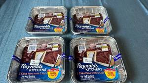 lot 2001 image: Reynolds Kitchens 3 Cake Pans with 3 Lids Heavy Duty Non-Stick 8x8 Lot of 4