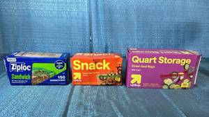 lot 2008 image: Storage Bags Lot Ziploc Sandwich 150ct, up&up Snack 150ct, up&up Quart 50ct