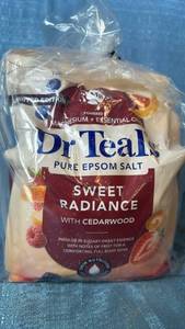 lot 2016 image: Dr Teals Pure Epsom Salt Sweet Radiance with Cedarwood
