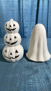 lot 3007 image: Horizon Group USA Blank Ceramic Halloween Decorations Ghost Pumpkin Set 2-Pack