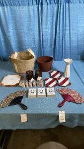 lot 3030 image: Lot of Various items, 20 items