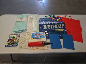 lot 8038 image: Party & Birthday Supplies Lot Spritz Tissue Paper Balloons Marker Toy Story