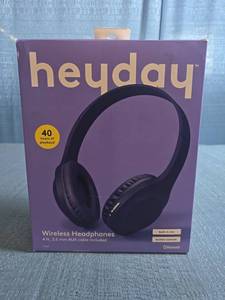 lot 8077 image: heyDay Wireless Headphones Bluetooth 5.4 40 Hours Playback T1833