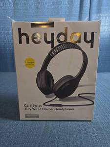 lot 8078 image: heyDay Core Series Jelly Wired On-Ear Headphones 3.5mm AUX