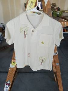 lot 4070 image: H&M Short Sleeve Collared Shirt Palm Tree Embroidered Kids Size 5-6A