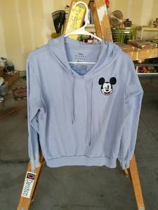 lot 4073 image: Disney Mickey Mouse Hoodie Sweatshirt XLXG(13-17)
